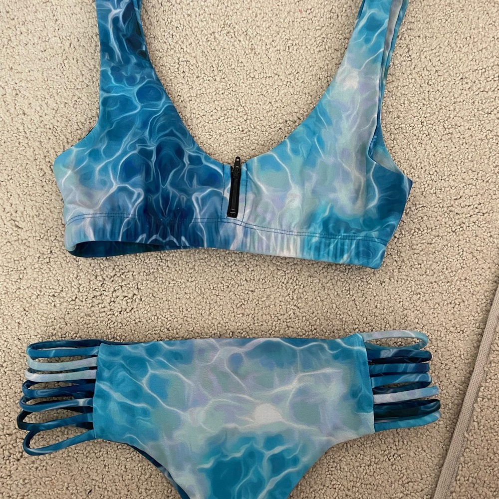 Stone fox swim bikini top set small